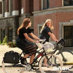 Basil Noir Stuurtas - Enkele Fietstas - Zwart - 17 Liter -Volare Shop 1200x1200 143