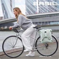 Basil SoHo Fietsrugzak Nordlicht - Enkele Fietstas - Mosgroen - 17 Liter -Volare Shop 1200x1200 179