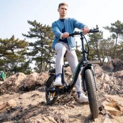 HITWAY Elektrische Fiets - E-Bike - 11,2Ah - 250 W - 20 Inch Fatbike 19 HITWAY Elektrische Fiets - E-Bike - 11,2Ah - 250 W - 20 Inch Fatbike -Volare Shop 1200x1200 530