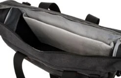 Fastrider Isas Enkele Fietstas Grijs - 16L 23 Fastrider Isas Enkele Fietstas Grijs - 16L -Volare Shop 1200x775 2