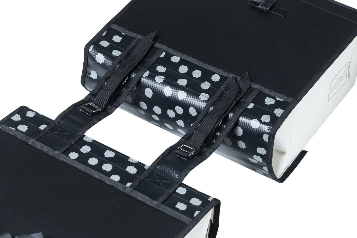 Basil Urban Load Dubbele Fietstas - Zwart - 48 Liter 6 Basil Urban Load Dubbele Fietstas - Zwart - 48 Liter - Afbeelding 4