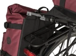 AGU Trend H2O Roll-Top Dubbele Fietstas Urban Rood - 28 L 19 AGU Trend H2O Roll-Top Dubbele Fietstas Urban Rood - 28 L -Volare Shop 1200x879 3