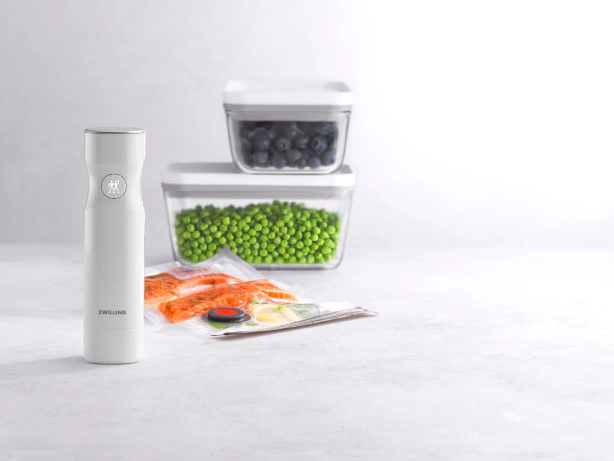 Zwilling Fresh & Save Vacuüm Vershoudbakjes - Opbergdozen - 3-delige Set - S 200ml - M 750ml - L 1600ml - Glas 5 Zwilling Fresh & Save Vacuüm Vershoudbakjes - Opbergdozen - 3-delige Set - S 200ml - M 750ml - L 1600ml - Glas - Afbeelding 3