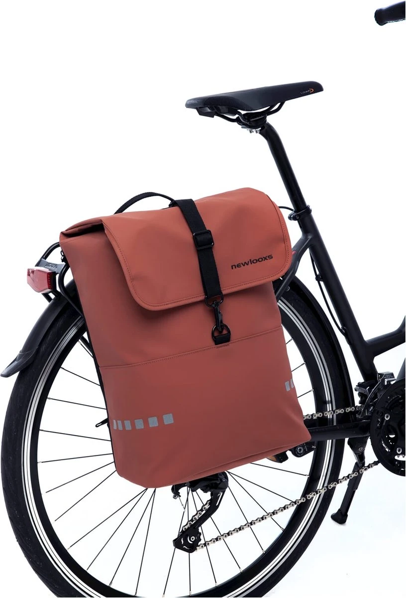 New Looxs Odense Backpack Fietsrugzak - 15 Inch Laptopvak - 18 Liter - Roestbruin 10 New Looxs Odense Backpack Fietsrugzak - 15 Inch Laptopvak - 18 Liter - Roestbruin - Afbeelding 8