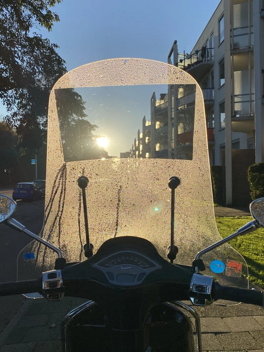 Waterafstotende Sticker Windscherm-Anti Regen Folie-Scooter-Nano Spray-Vespa Sprint-Zip-Sym-Universeel 6 Waterafstotende Sticker Windscherm-Anti Regen Folie-Scooter-Nano Spray-Vespa Sprint-Zip-Sym-Universeel - Afbeelding 4